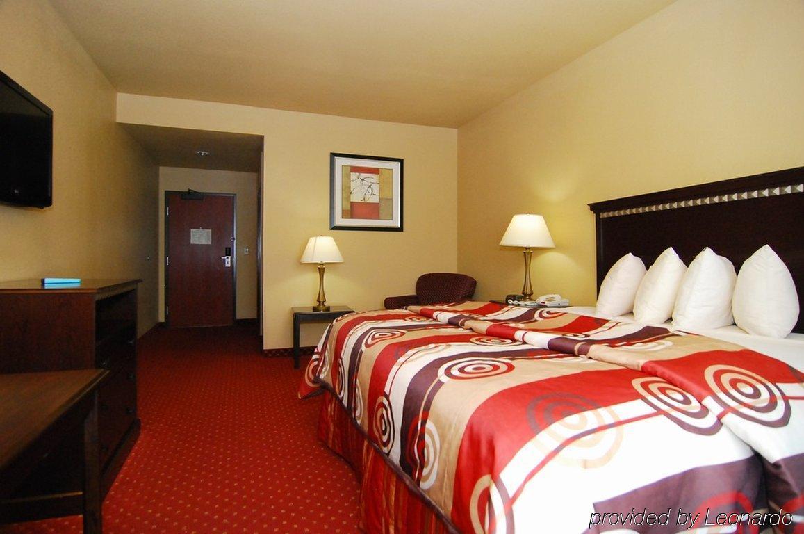 Quality Inn & Suites Buda Habitación foto